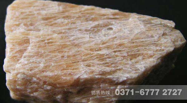 長(zhǎng)石雷蒙磨粉機(jī)去哪里買比較便宜？