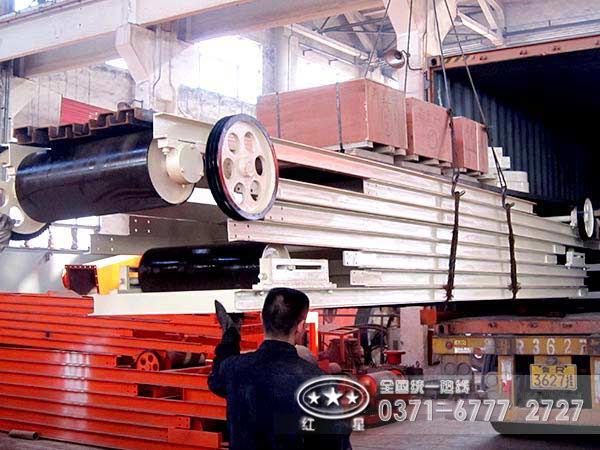 河南紅星皮帶輸送機(jī)廠家車間