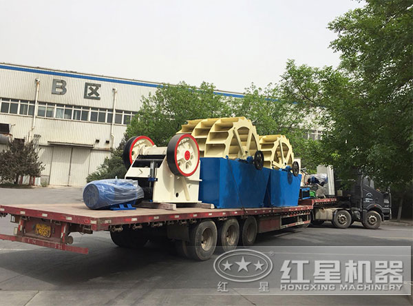 每小時洗100方的洗砂機(jī)發(fā)貨現(xiàn)場