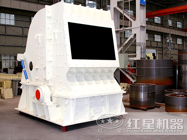 反擊破碎機