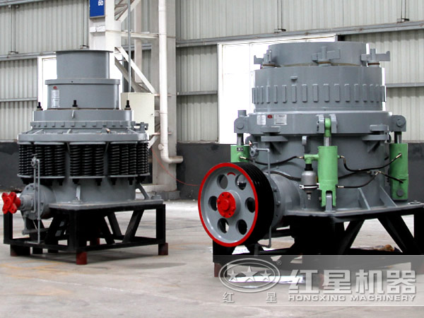 圓錐破碎機車間