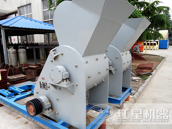 頁巖雙級粉碎機(jī)廠家、型號及價(jià)格分析