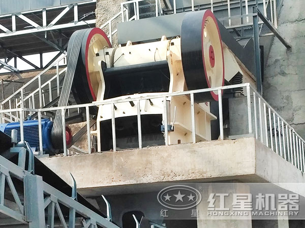 每小時(shí)50-300噸煤樣顎式破碎機(jī)原理、配置及報(bào)價(jià)