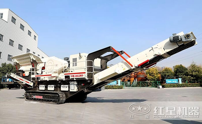 車載一體石頭粉碎設備移動作業(yè)，高產環(huán)保，實力大不一樣