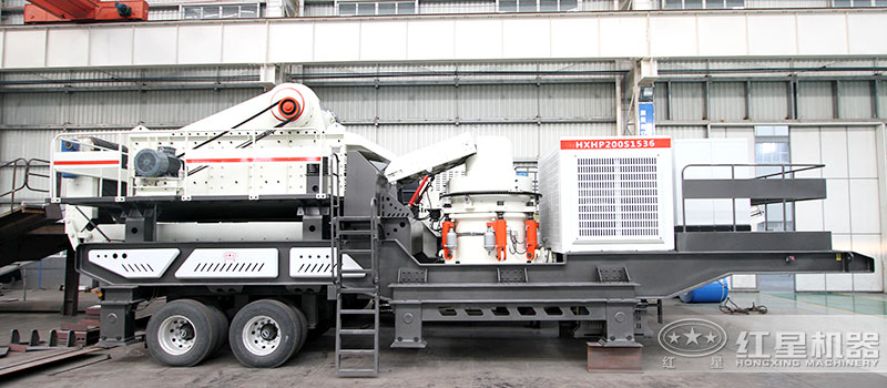 輪胎式車載建筑垃圾粉碎機(jī)