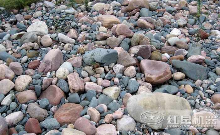 河卵石制砂現(xiàn)場視頻-賺錢不賺錢，一看就知道