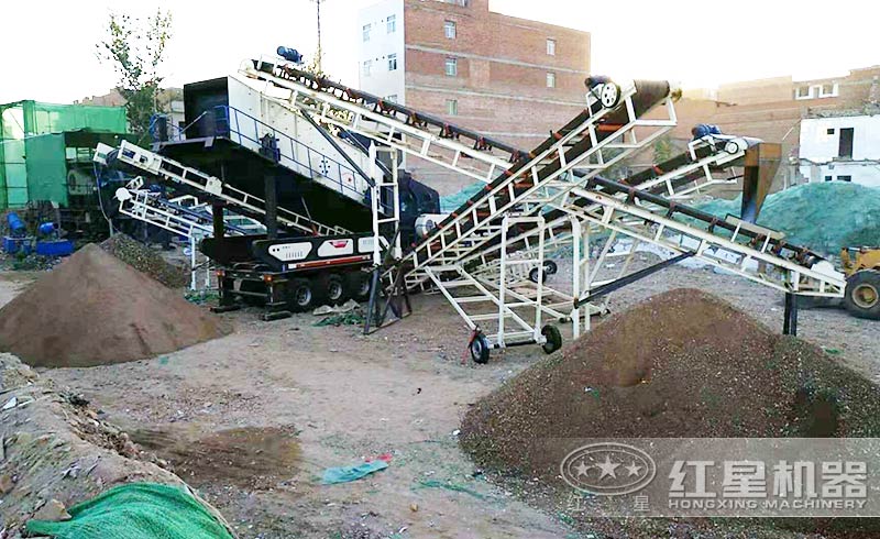 渣土、廢料統(tǒng)統(tǒng)“一口吃掉”，這樣的建筑垃圾粉碎機器多少錢一臺？