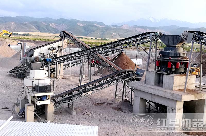 開個小型機(jī)制砂廠大致投入多少錢？需要哪些設(shè)備