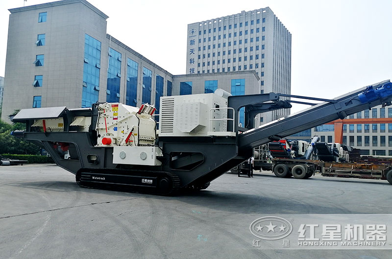 反擊破履帶式移動(dòng)破碎機(jī)