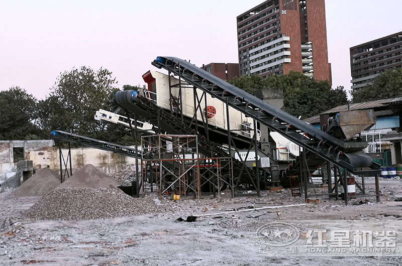 把混凝土打碎是什么機(jī)器？把混凝土打碎成機(jī)沙能用嗎？